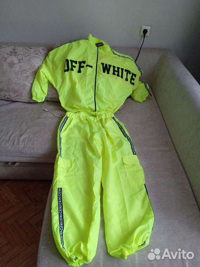 Спортивный костюм женский новый 52 размер