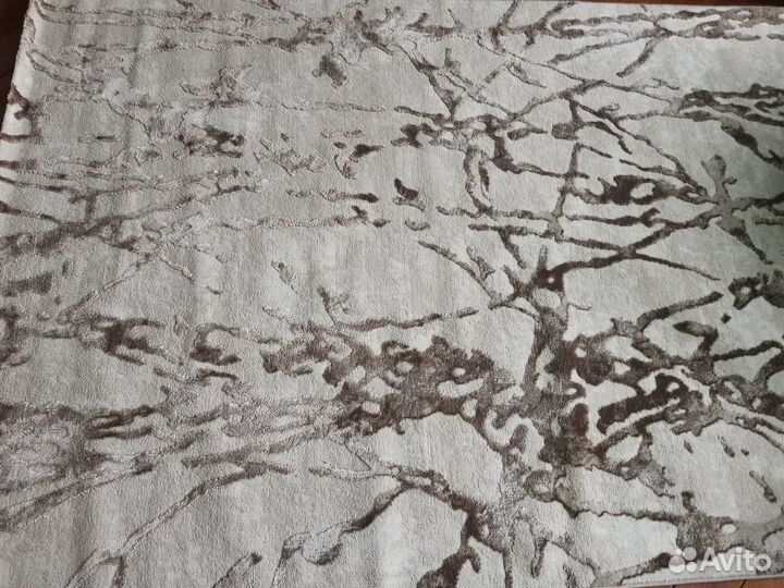 Ковер новый 1,6*2,3