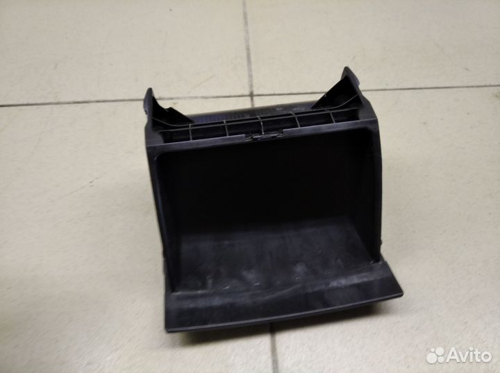 Бардачок Octavia (A5 1Z) 2004-2013