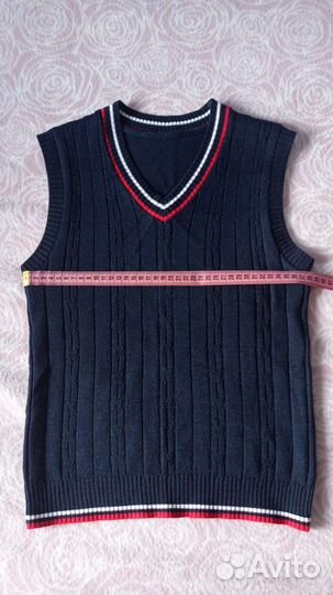 Жилетка для мальчика школьная