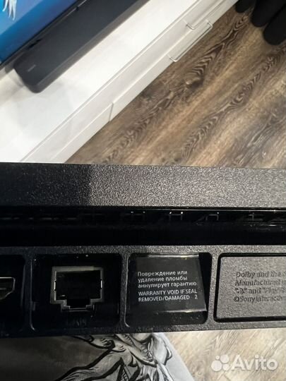 Sony playstation 4 slim