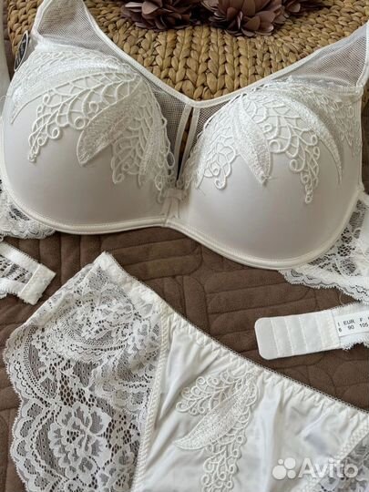 Комплект нижнего белья