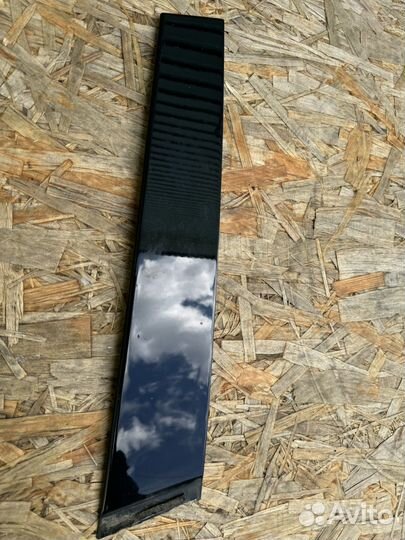 Накладка перед левой двери infiniti QX50 J55 2021г