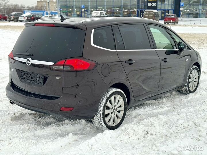 Opel Zafira 2.0 AT, 2015, 168 000 км