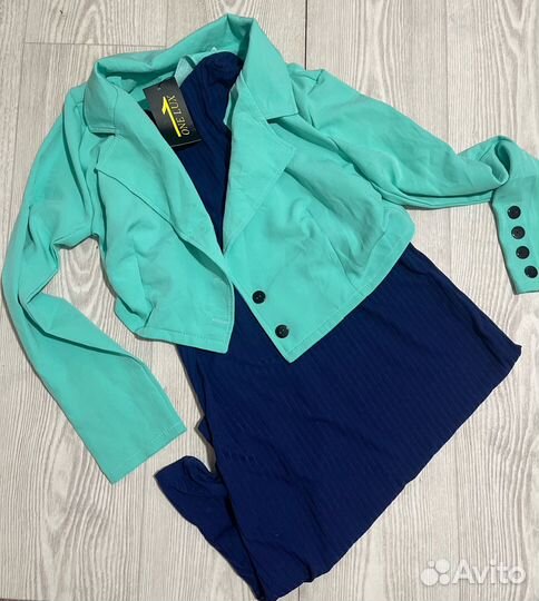 Пакетом одежда для девочки 13-14лет