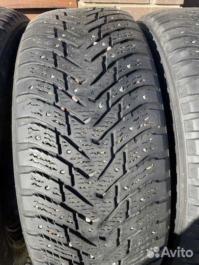 Nokian Tyres Hakkapeliitta 8 SUV 235/60 R18