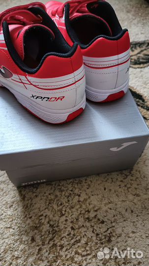 Футбольные бутсы