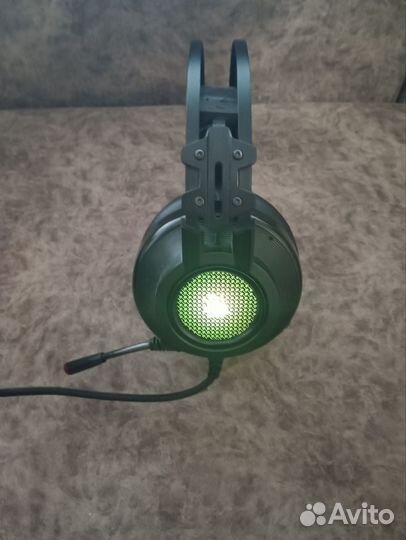Игровые наушники с микрофоном