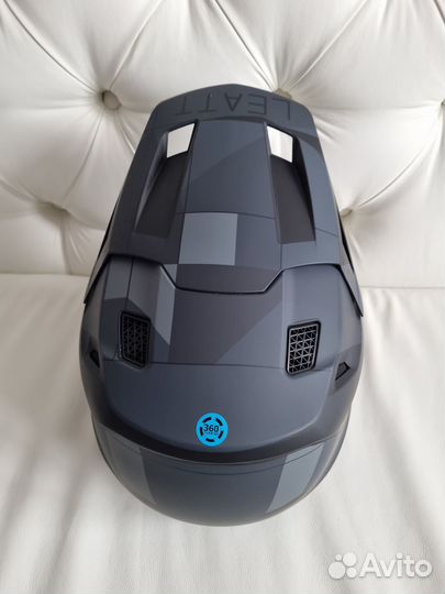 Кроссовый Шлем с очками Leatt 7.5 Helmet Kit Black