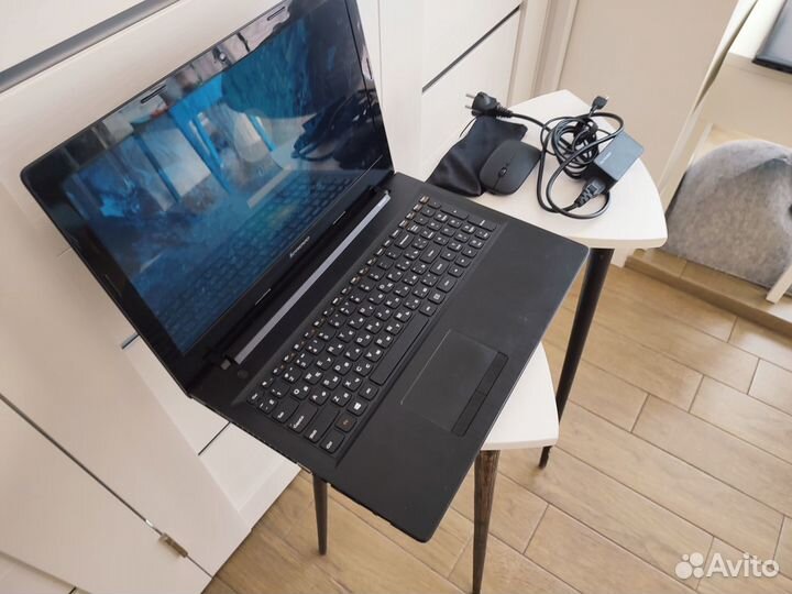 Lenovo G50-30 Intel 2.16Gz 8Gb SSD256 Без вентилят