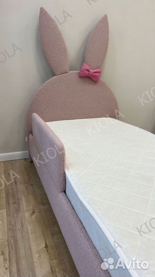 Детская кровать с бортиками