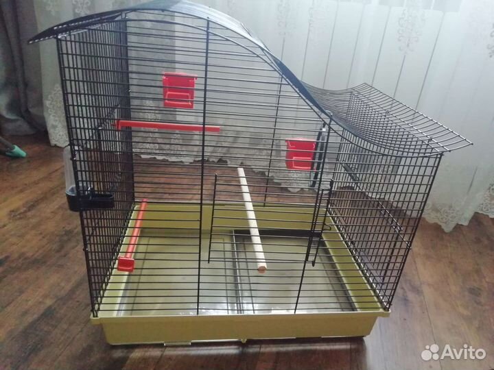 Большая клетка для попугая