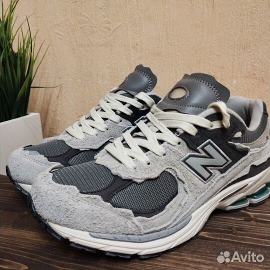 New Balance 2002R (Luxe качество)