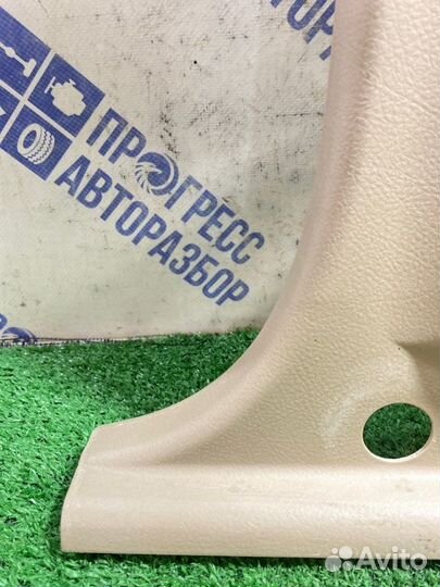 Обшивка стойки правая Great Wall Hover H2