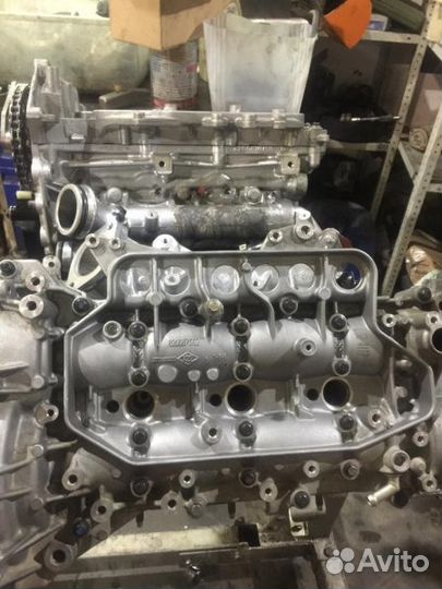 Головка блока цилиндров Nissan Navara 3.0