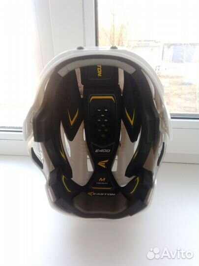 Хоккейный шлем easton