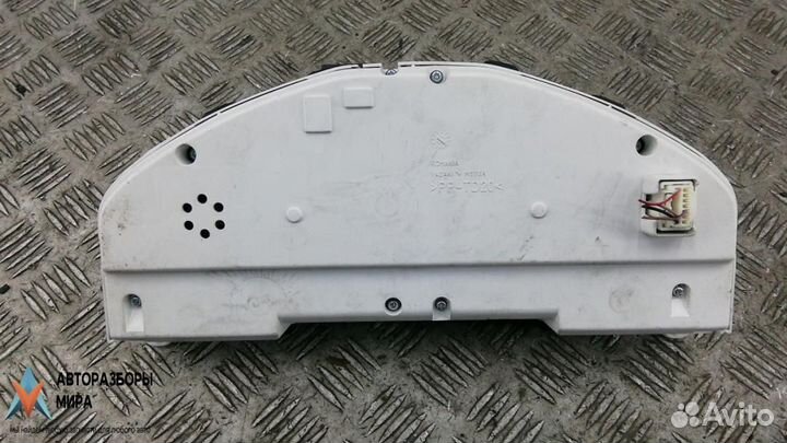 Щиток приборов (приборная панель) Volvo V60 2012