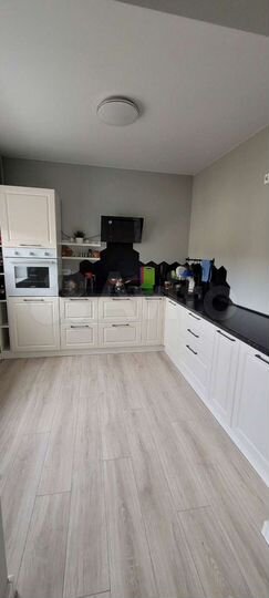 2-к. квартира, 52 м², 4/5 эт.