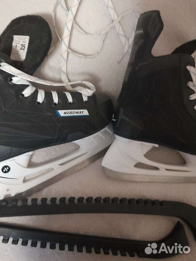 Коньки хоккейные 35 размер