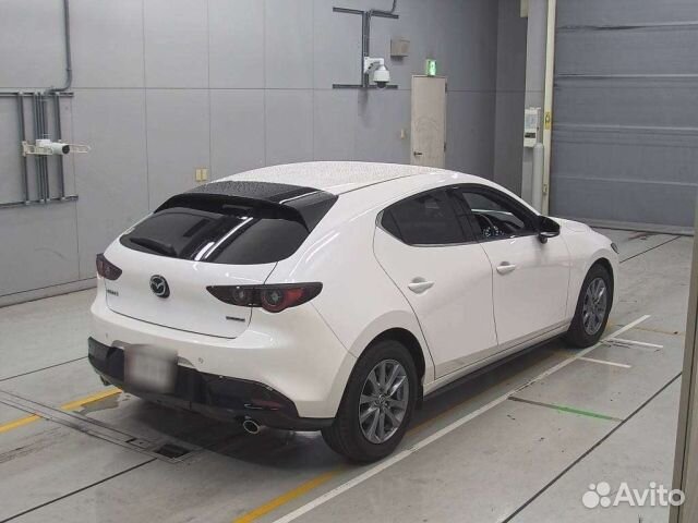 Mazda 3 1.5 AT, 2022, 31 000 км