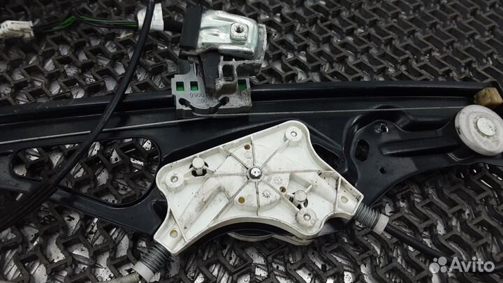 Стеклоподъемник передний мерседес Е211