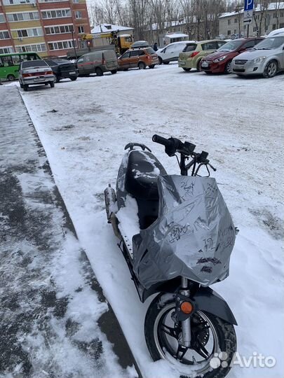 Скутер на запчасти