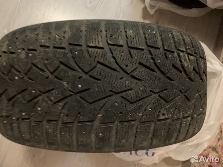 Toyo Observe G3-Ice 275/40 R20 и 315/35 R20