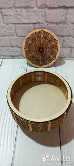 Лазерная резка неметалла, гравировка