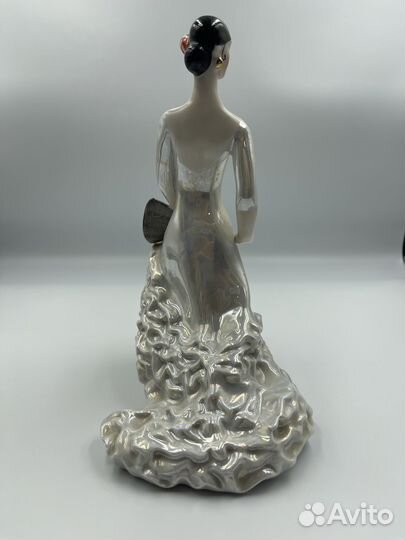 Фарфоровая статуэтка Кармен Киев