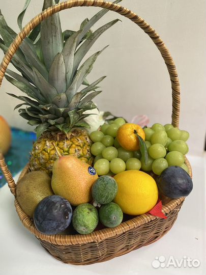 Фруктовая корзина, Сырная корзина