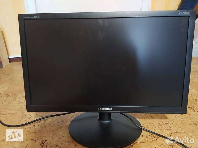 Монитор Samsung Full HD 1920:1080