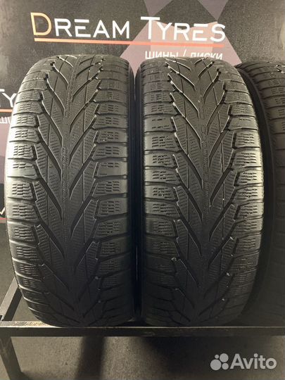 Nokian Tyres Hakkapeliitta R2 SUV 235/60 R18