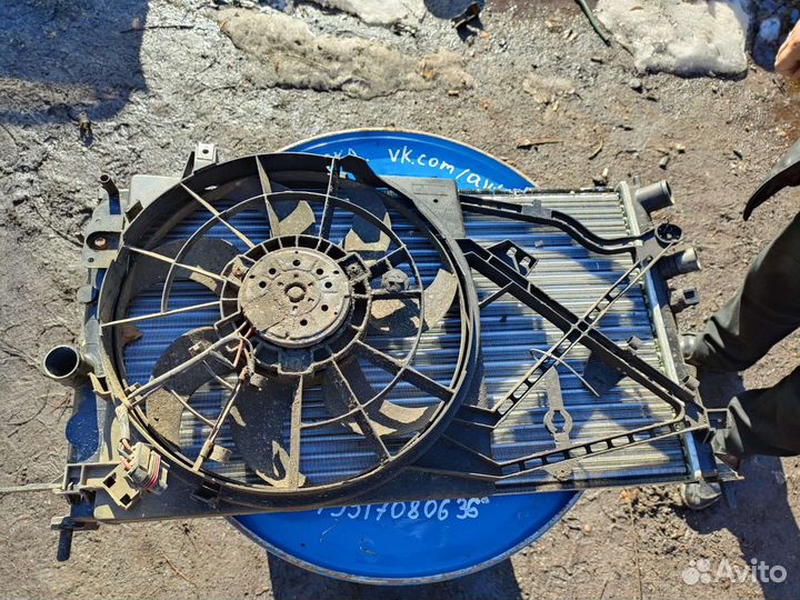 Радиатор охлаждения opel vectra b