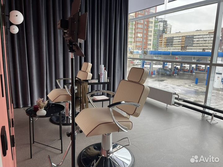 Сдам в аренду парикмахерское кресло