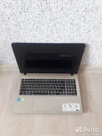 Современный ноутбук 4 ядра/ GT 810m/ ssd