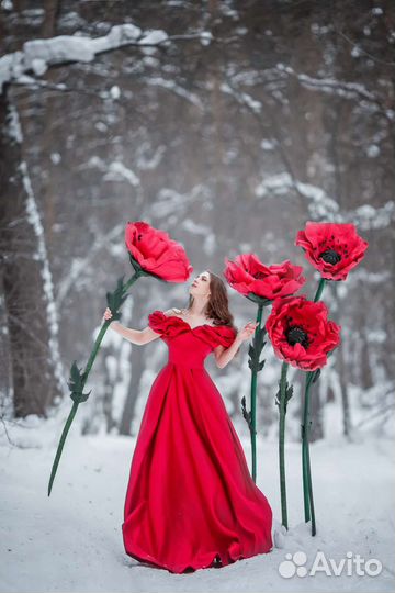 Большие маки, ростовые цветы, фотозона цветочная