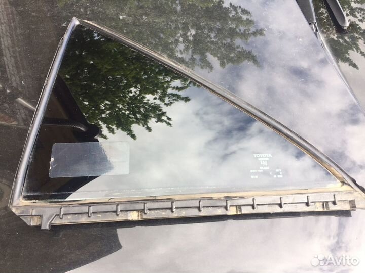 Стекло на тойота Камри v40
