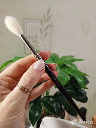 Кисти для макияжа бу