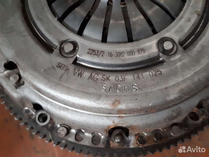 Volkswagen Polo sedan сцепление