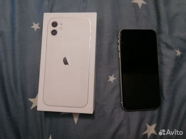 iPhone 11, 64 ГБ