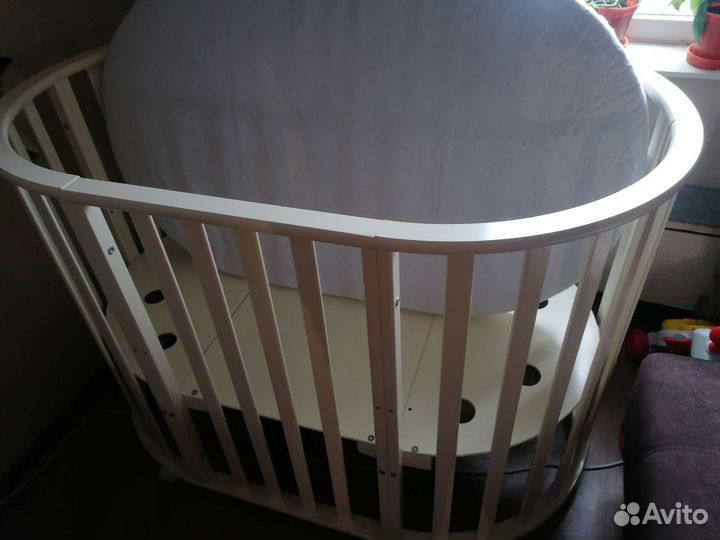 Детская кровать, без маятника