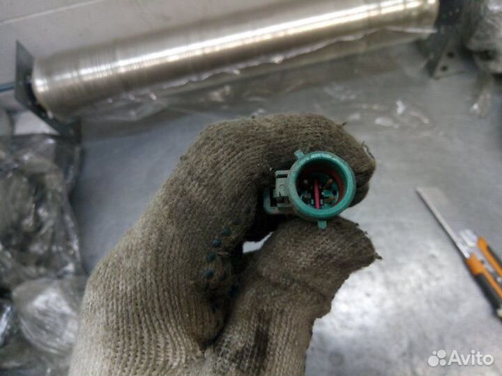 Датчик кислородный левый Ford Focus 3 седан 1.6L