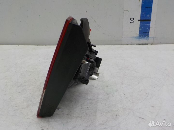 Фонарь задний правый внутренний Honda Civic 4D 200