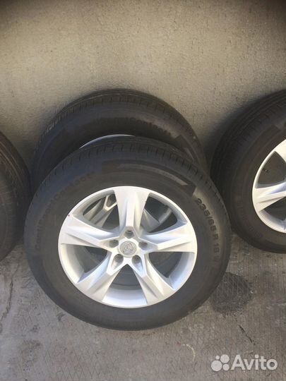 Continental ContiSportContact 5 SUV 235/65 R18