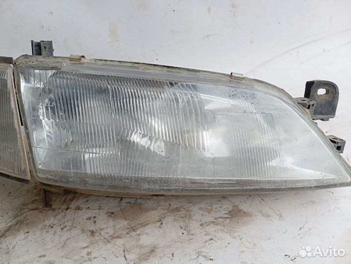 Фара передняя правая Opel Vectra B