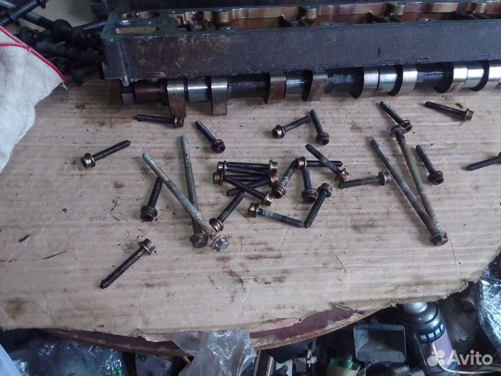 Комплект болтов постели расредвал Citroen C5 2.0