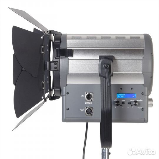 Осветитель студийный GreenBean Fresnel 300 LED X3