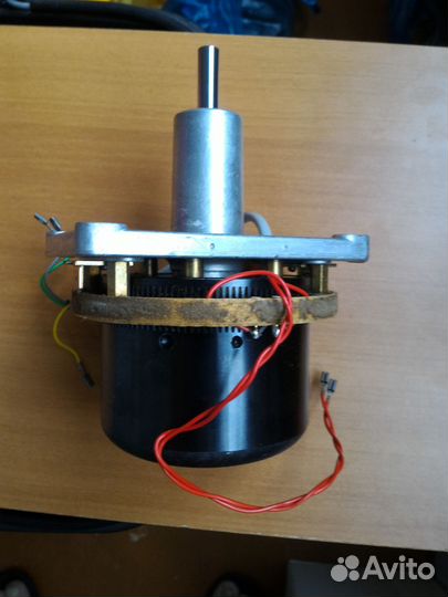 Ведущий двигатель Revox A - 700