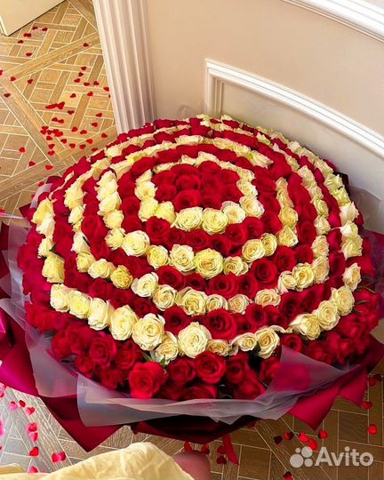 Букеты 51,101 роза