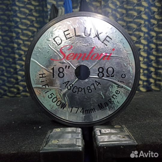 Акустические колонки большие